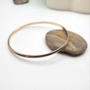 Gold toned bracelet‎